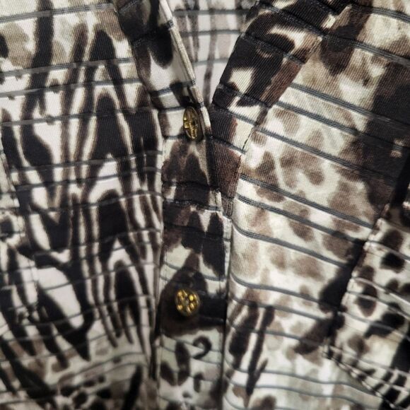 Rebecca Malone Brown Black Cream Animal Print V-Neck Blouse 3/4 Sleeve Size 1X - Picture 4 of 11